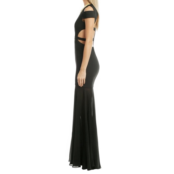 BCBGMaxAzria | Ava Cold Shoulder Cut-Out Full Length Formal Dress - Picture 4 of 13